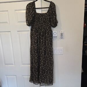Old Navy Black Floral Long Sleeve Dress